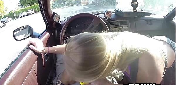  Handsome babe sells her junk car by banging in pawnshop